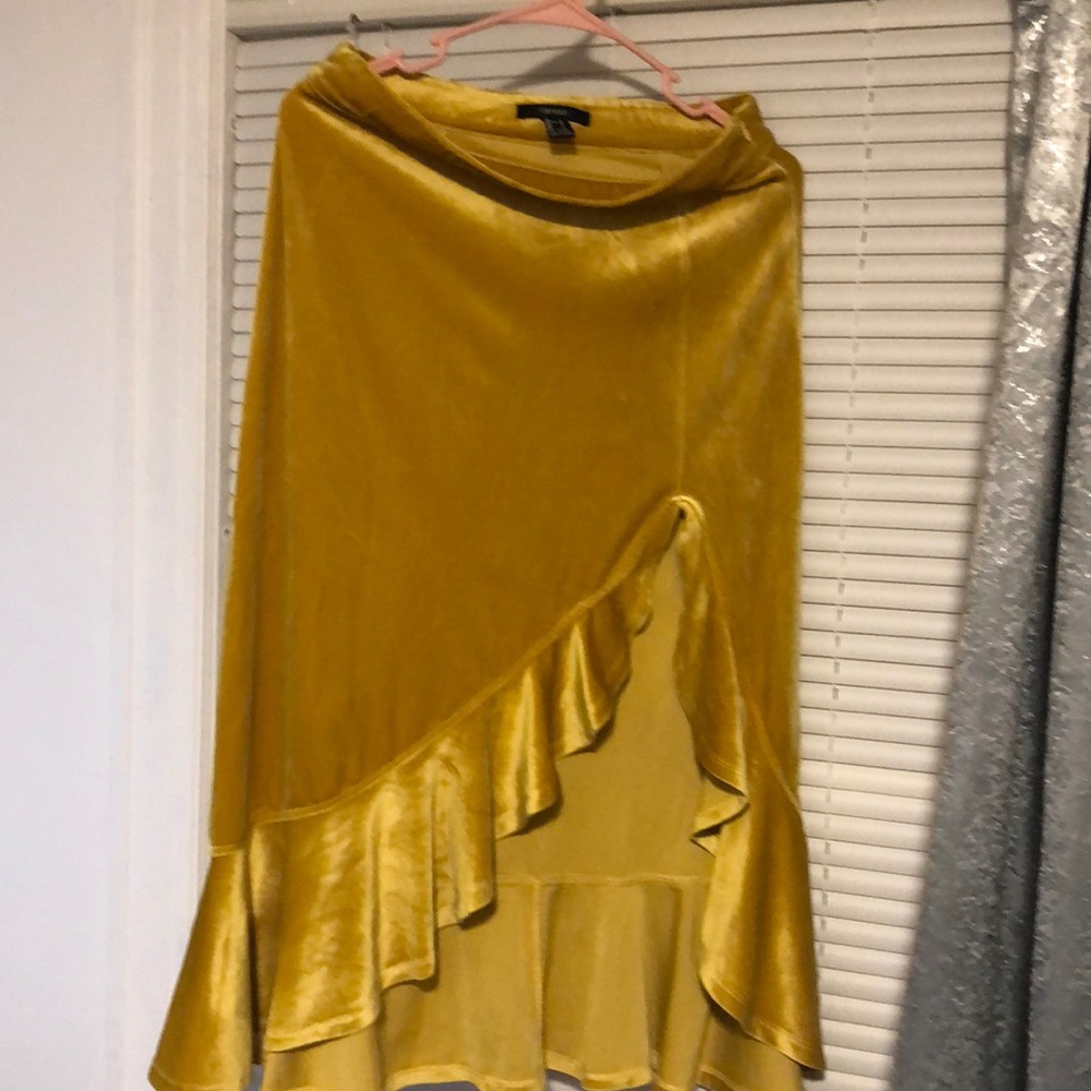 Woman Skirt